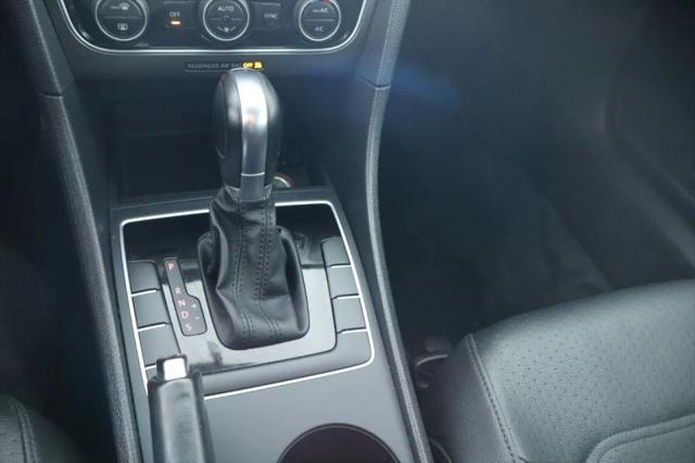 2017 Volkswagen Passat 1.8T R-Line