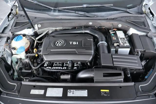 2017 Volkswagen Passat 1.8T R-Line