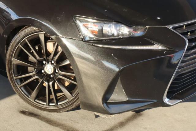 2018 Lexus IS 300 300