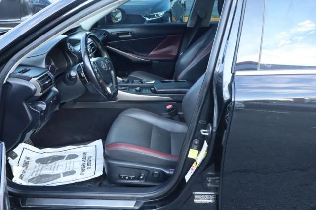 2018 Lexus IS 300 300