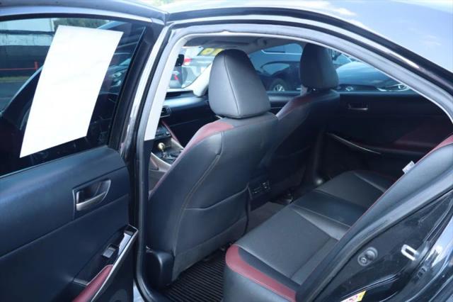 2018 Lexus IS 300 300