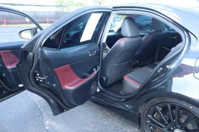 2018 Lexus IS 300 300