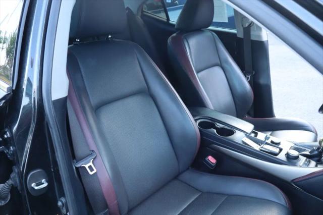 2018 Lexus IS 300 300