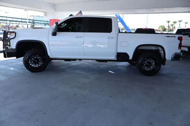 2020 Chevrolet Silverado 2500HD 4WD Crew Cab Standard Bed LT