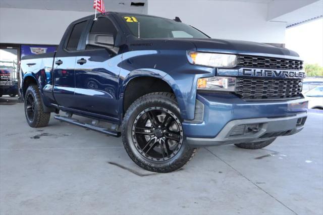 2021 Chevrolet Silverado 1500 2WD Double Cab Standard Bed Custom