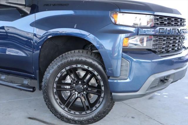 2021 Chevrolet Silverado 1500 2WD Double Cab Standard Bed Custom