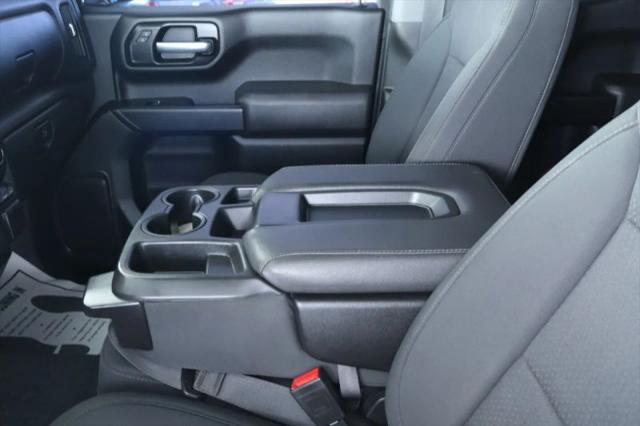 2021 Chevrolet Silverado 1500 2WD Double Cab Standard Bed Custom