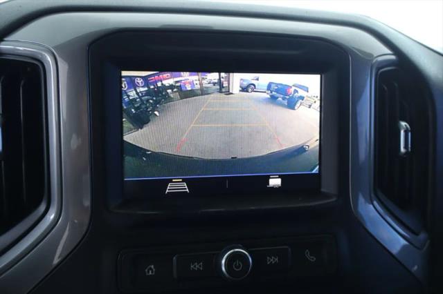 2021 Chevrolet Silverado 1500 2WD Double Cab Standard Bed Custom