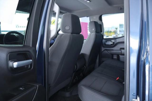 2021 Chevrolet Silverado 1500 2WD Double Cab Standard Bed Custom
