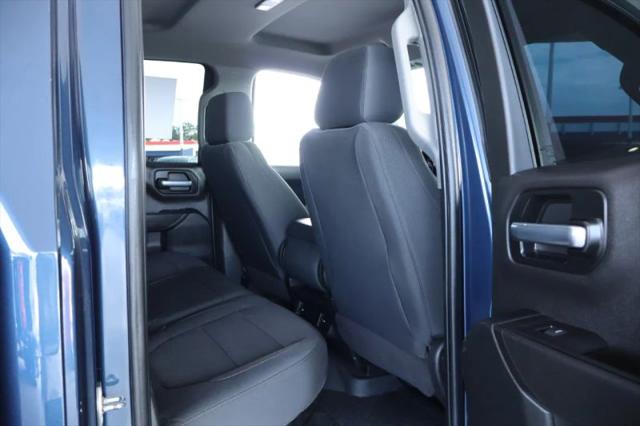 2021 Chevrolet Silverado 1500 2WD Double Cab Standard Bed Custom