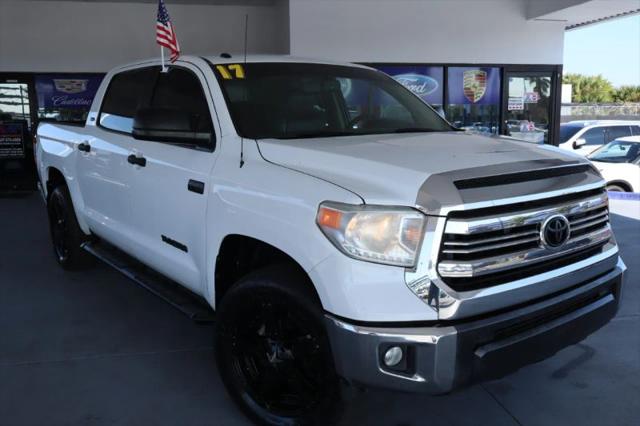 2017 Toyota Tundra SR5 5.7L V8