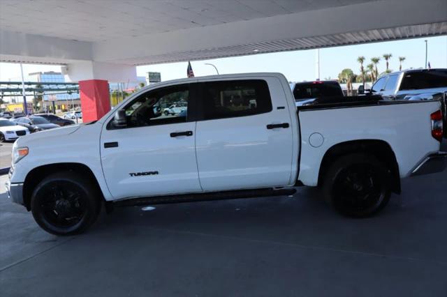2017 Toyota Tundra SR5 5.7L V8