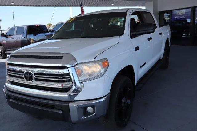 2017 Toyota Tundra SR5 5.7L V8