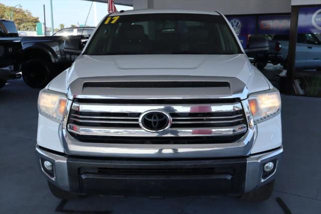 2017 Toyota Tundra SR5 5.7L V8