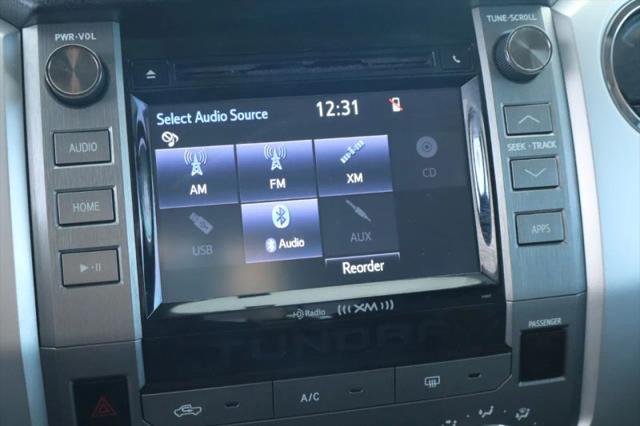 2017 Toyota Tundra SR5 5.7L V8