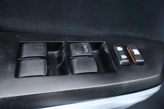 2017 Toyota Tundra SR5 5.7L V8