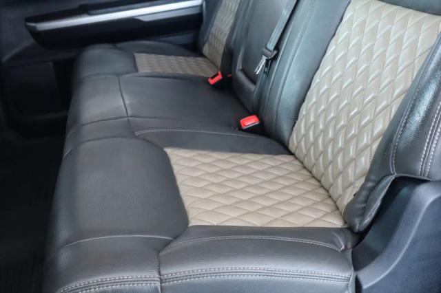 2017 Toyota Tundra SR5 5.7L V8