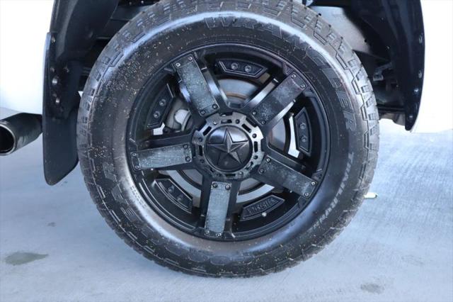 2017 Toyota Tundra SR5 5.7L V8