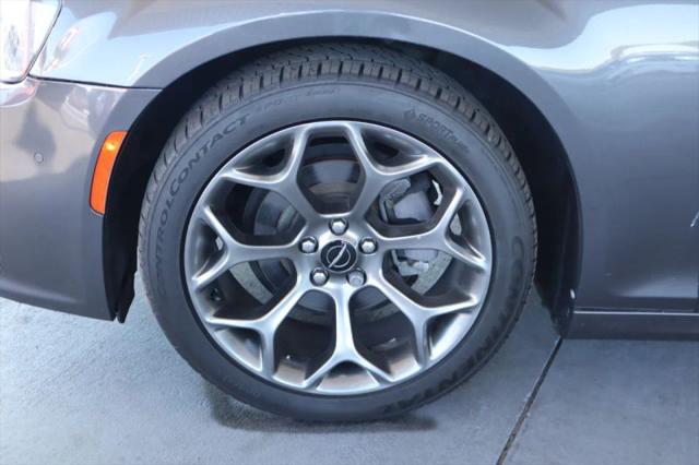 2018 Chrysler 300 300S