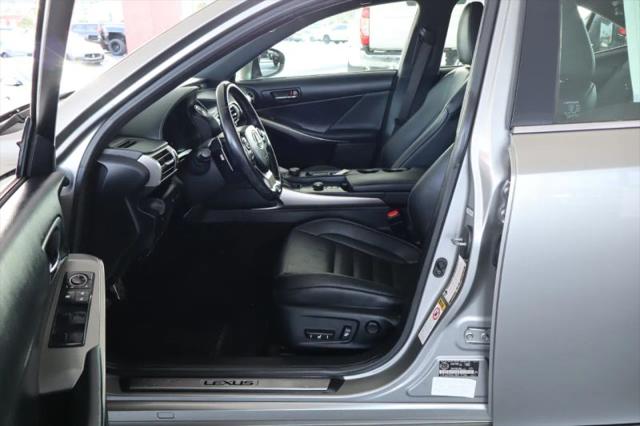 2016 Lexus IS 300 300