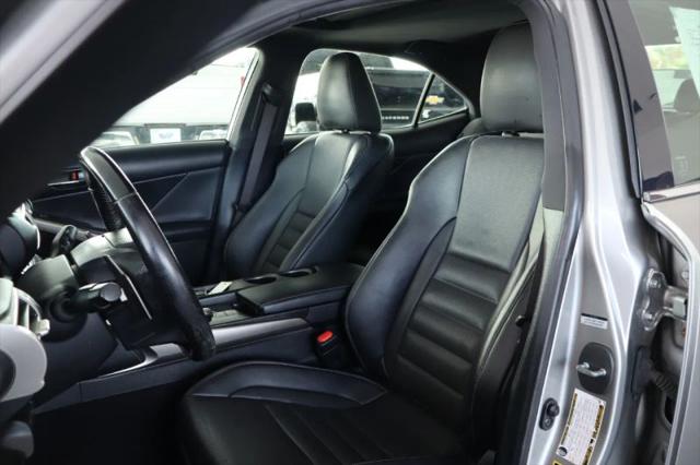 2016 Lexus IS 300 300
