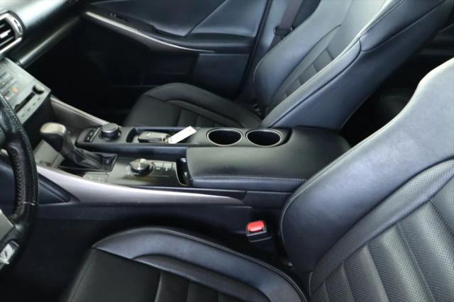 2016 Lexus IS 300 300