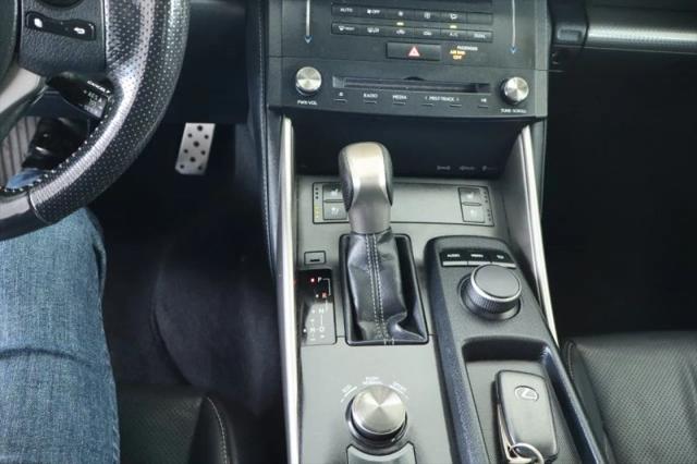 2016 Lexus IS 300 300