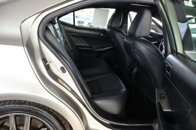2016 Lexus IS 300 300