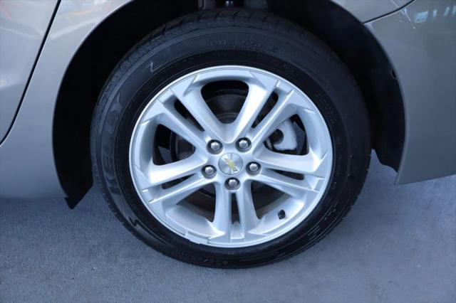 2018 Chevrolet Cruze LT Auto