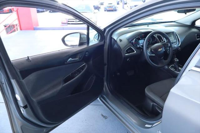 2018 Chevrolet Cruze LT Auto