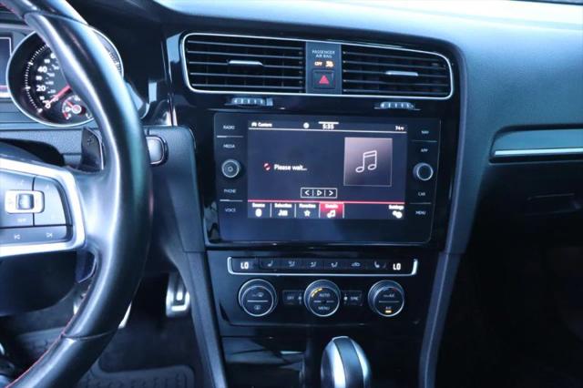 2021 Volkswagen Golf GTI 2.0T Autobahn
