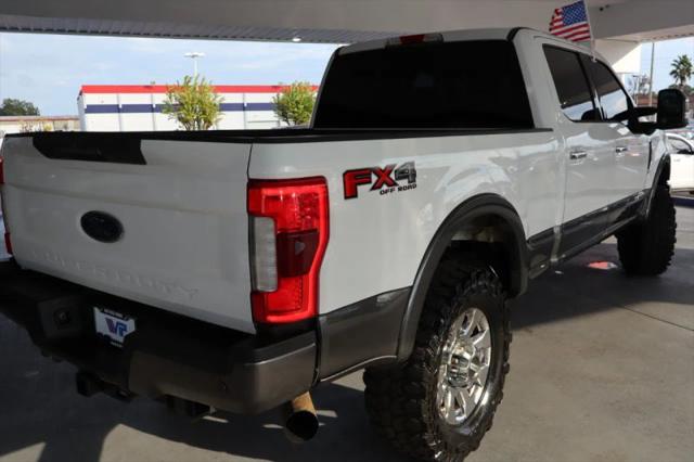 2017 Ford F-350 Lariat