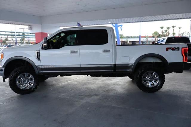 2017 Ford F-350 Lariat