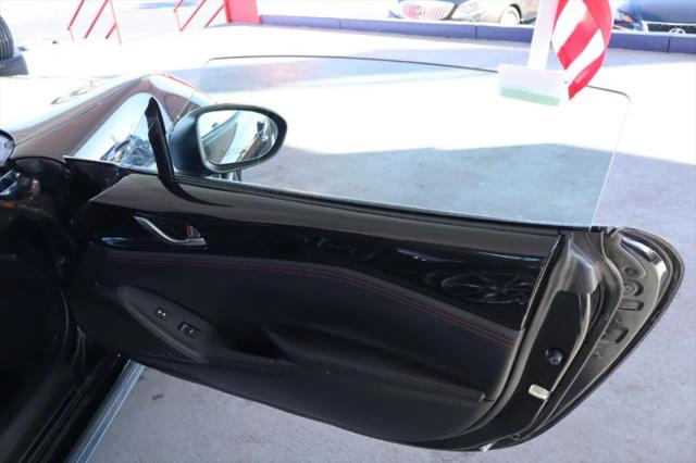 2017 Mazda MX-5 Miata RF Grand Touring