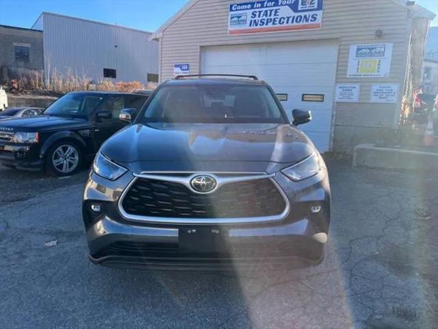 2023 Toyota Highlander LE