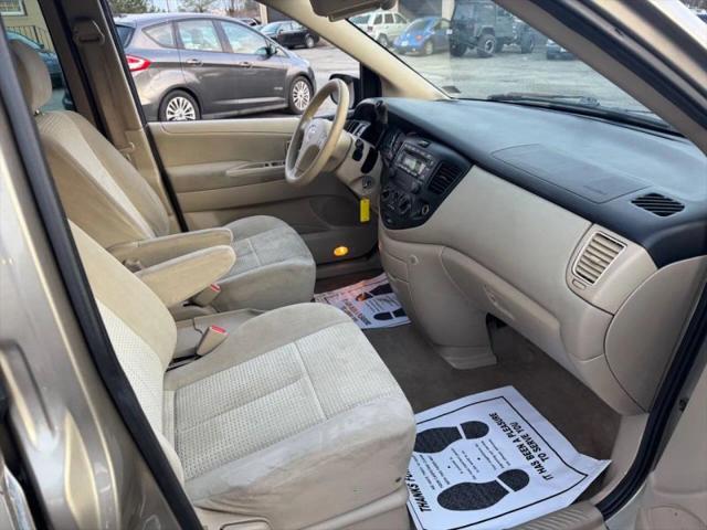 2006 Mazda MPV LX