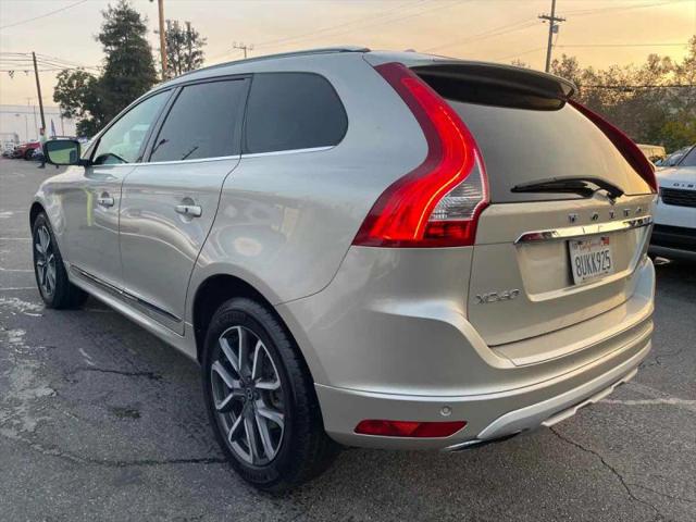 2017 Volvo XC60 T6 Dynamic