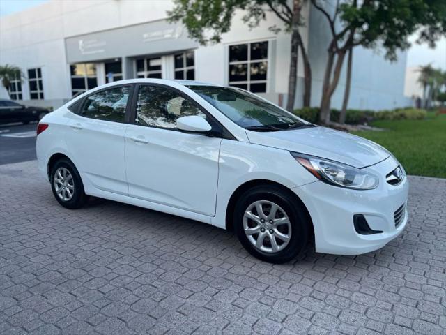 2013 Hyundai Accent GLS