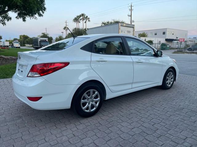 2013 Hyundai Accent GLS