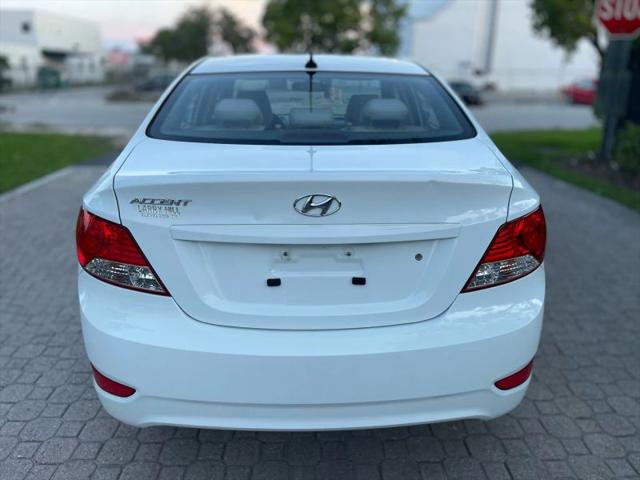 2013 Hyundai Accent GLS