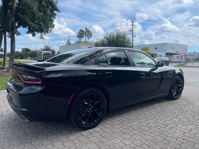 2019 Dodge Charger SXT RWD