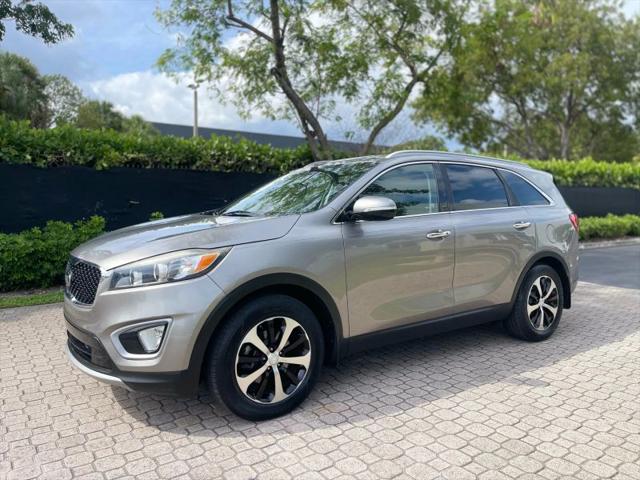 2017 Kia Sorento 3.3L EX for sale in Miami, FL