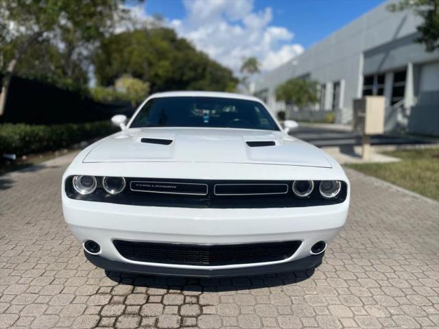 2022 Dodge Challenger SXT