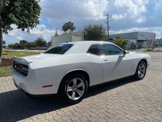 2022 Dodge Challenger SXT