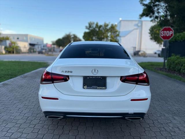 2019 Mercedes-Benz A 220 A 220
