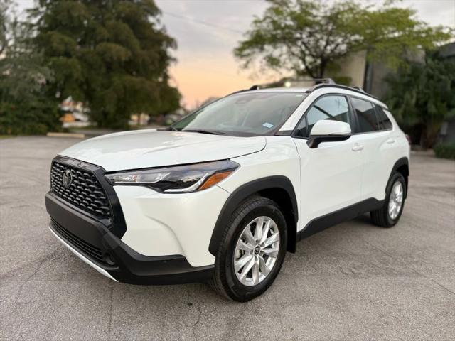 2024 Toyota Corolla Cross LE for sale in Miami, FL