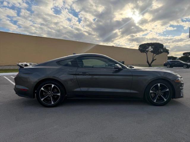 2020 Ford Mustang EcoBoost Fastback