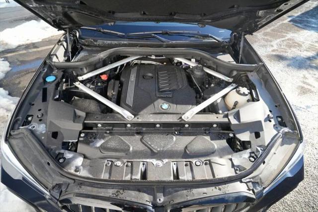 2023 BMW X6 xDrive40i