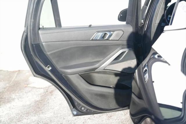 2023 BMW X6 xDrive40i