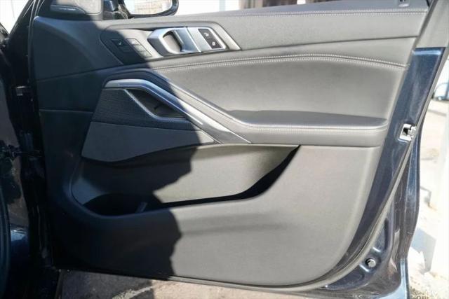 2023 BMW X6 xDrive40i